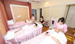 美容院被爆料怎么办呢视频,如何应对负面舆论危机