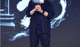 张艺谋爆料邓超视频播放,视频播放背后的精彩瞬间